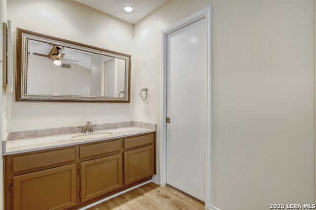 13735 Forest Point, San Antonio, TX 78231