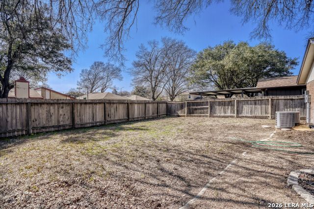 13735 Forest Point, San Antonio, TX 78231
