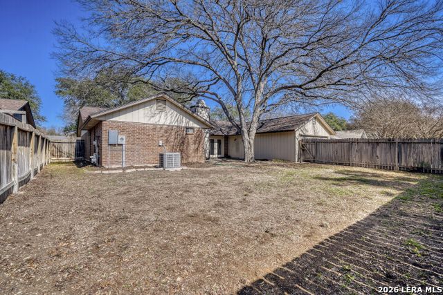 13735 Forest Point, San Antonio, TX 78231