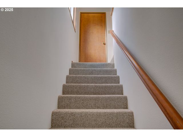 34009 TERRITORY Rd, Oysterville, WA 98641