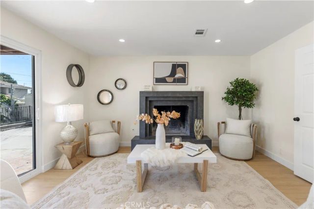 645 Lancer Ln, Corona, CA 92879