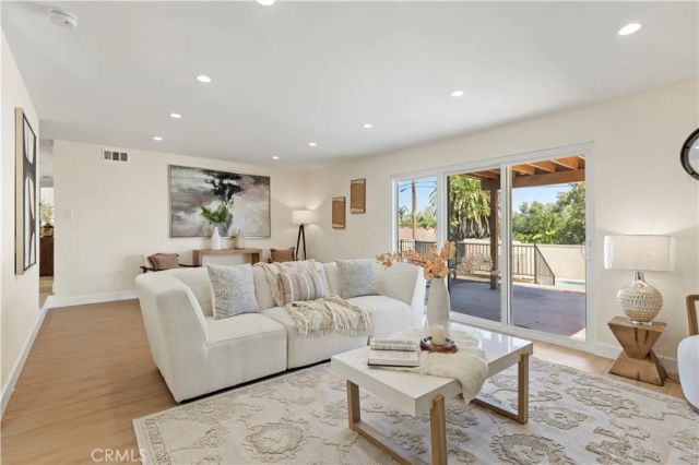 645 Lancer Ln, Corona, CA 92879