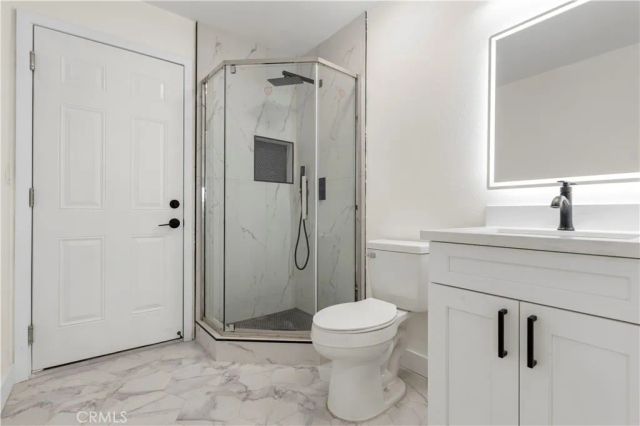 645 Lancer Ln, Corona, CA 92879