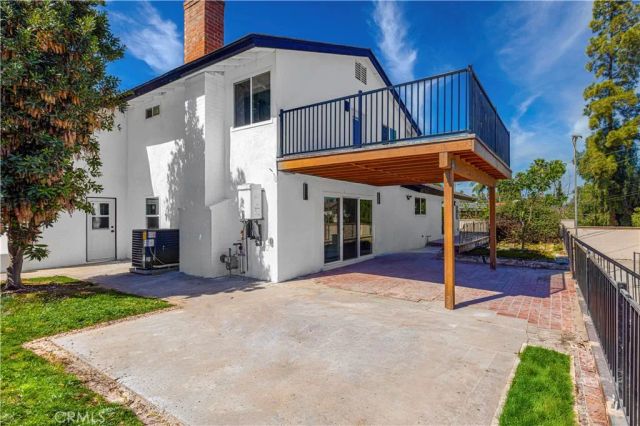 645 Lancer Ln, Corona, CA 92879