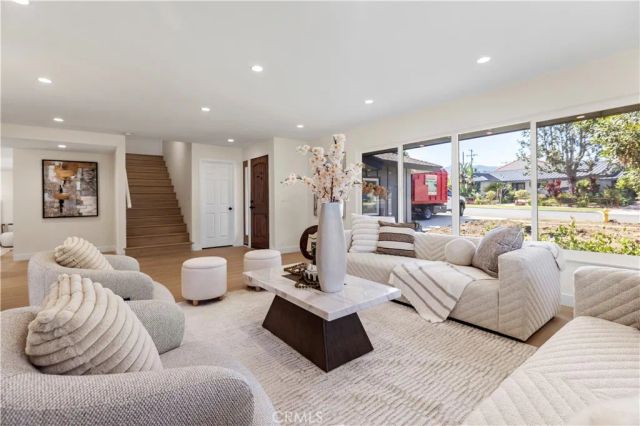 645 Lancer Ln, Corona, CA 92879