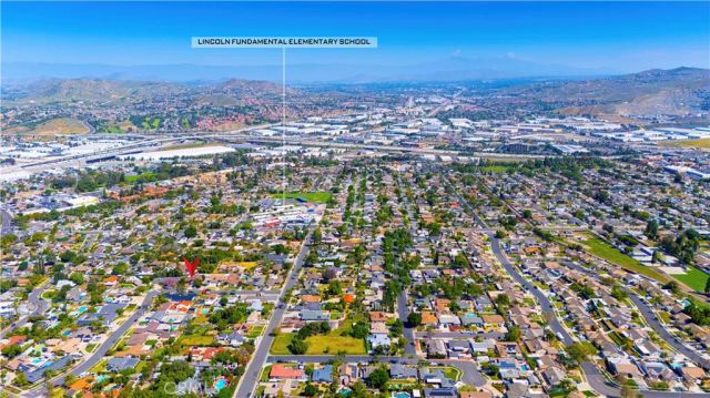 645 Lancer Ln, Corona, CA 92879