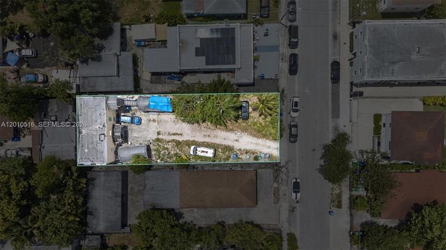 244 NW 32nd Street, Miami, FL 33127