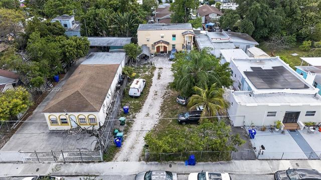 244 NW 32nd Street, Miami, FL 33127