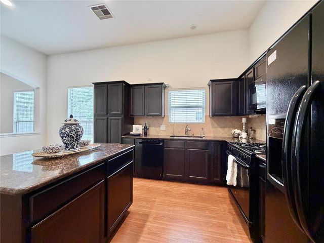 11439 Barbican Court, Conroe, TX 77304