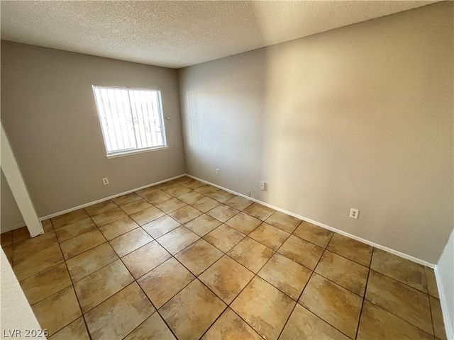 3431 East Cheyenne Avenue A, North Las Vegas, NV 89030