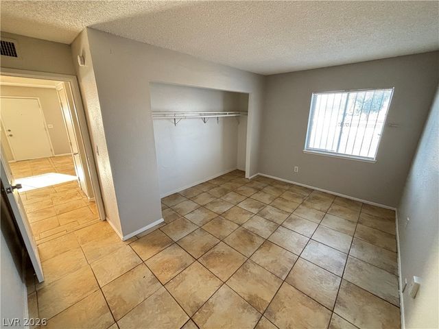 3431 East Cheyenne Avenue A, North Las Vegas, NV 89030