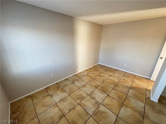 3431 East Cheyenne Avenue A, North Las Vegas, NV 89030