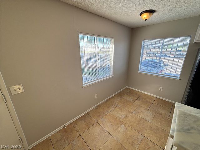 3431 East Cheyenne Avenue A, North Las Vegas, NV 89030