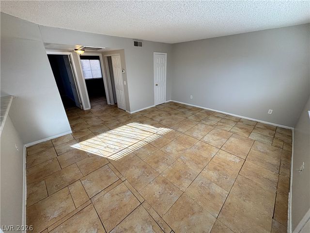 3431 East Cheyenne Avenue A, North Las Vegas, NV 89030