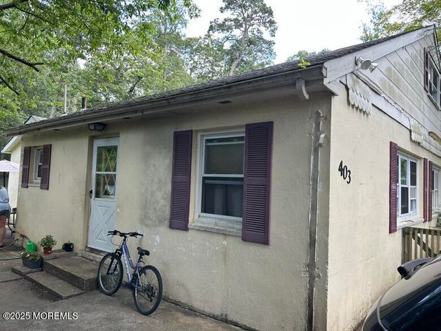401-403 Glenn Road, Jackson, NJ 08527