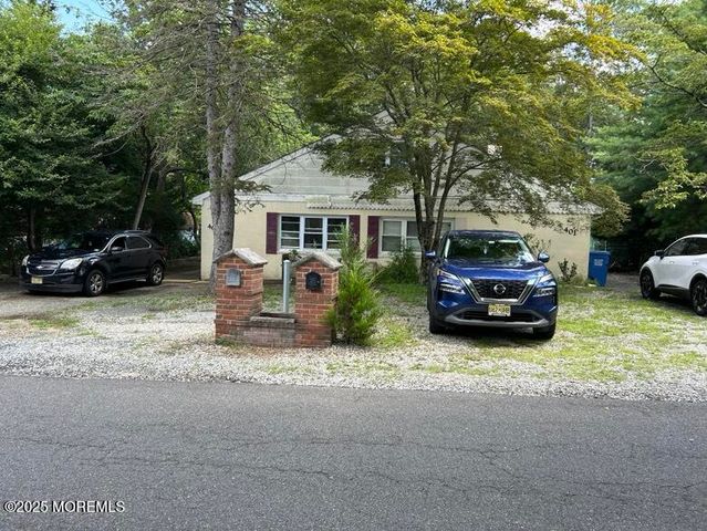 401-403 Glenn Road, Jackson, NJ 08527