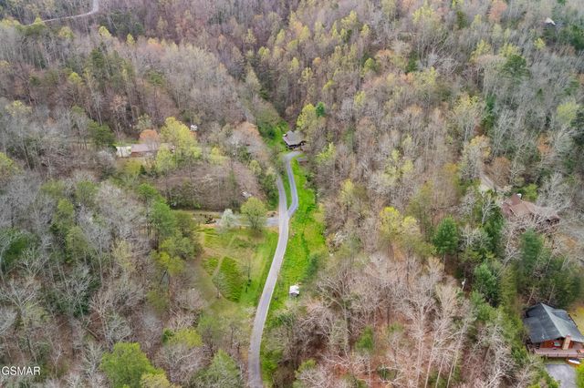 4346 Grindstone Ridge Road, Pigeon Forge, TN 37863