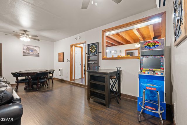 4346 Grindstone Ridge Road, Pigeon Forge, TN 37863