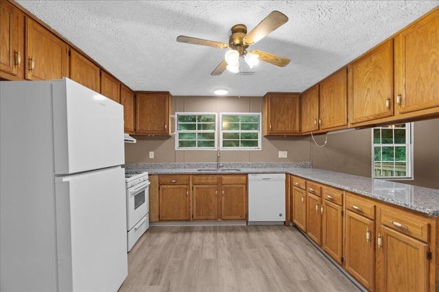 594 Liberty Drive, Dalton, GA 30721