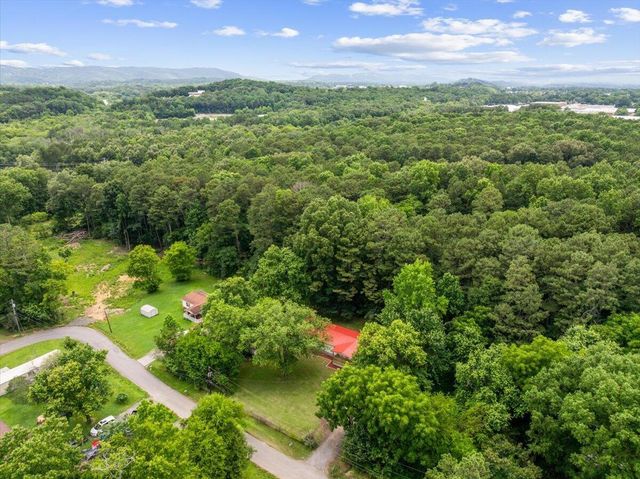 594 Liberty Drive, Dalton, GA 30721