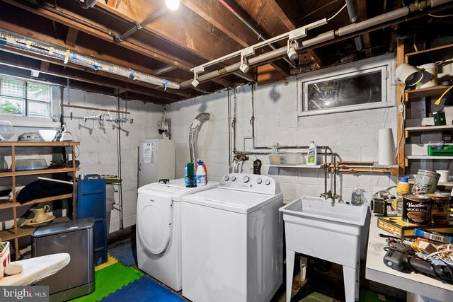 57 S TERRACE AVE, Maple Shade, NJ 08052