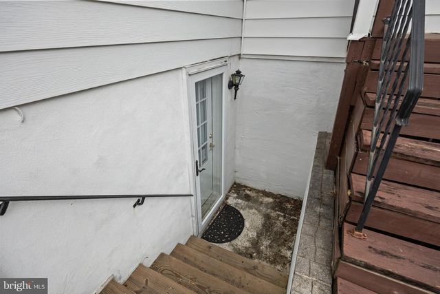 57 S TERRACE AVE, Maple Shade, NJ 08052