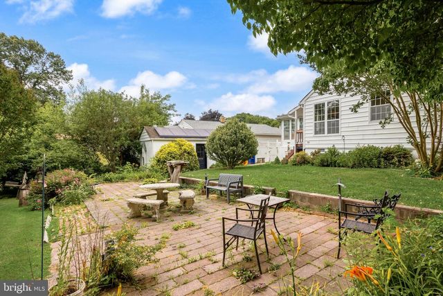 57 S TERRACE AVE, Maple Shade, NJ 08052