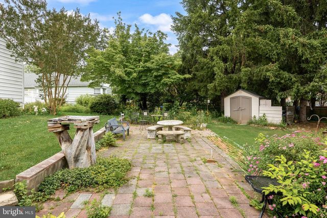 57 S TERRACE AVE, Maple Shade, NJ 08052