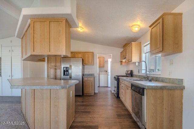 6225 Andersen Lane, Stagecoach, NV 89429