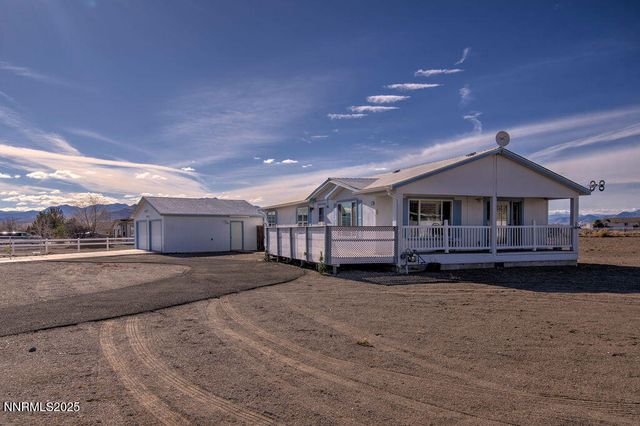 6225 Andersen Lane, Stagecoach, NV 89429