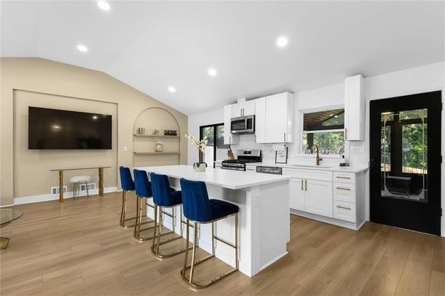 2546 Skyland Trail NE, Atlanta, GA 30319