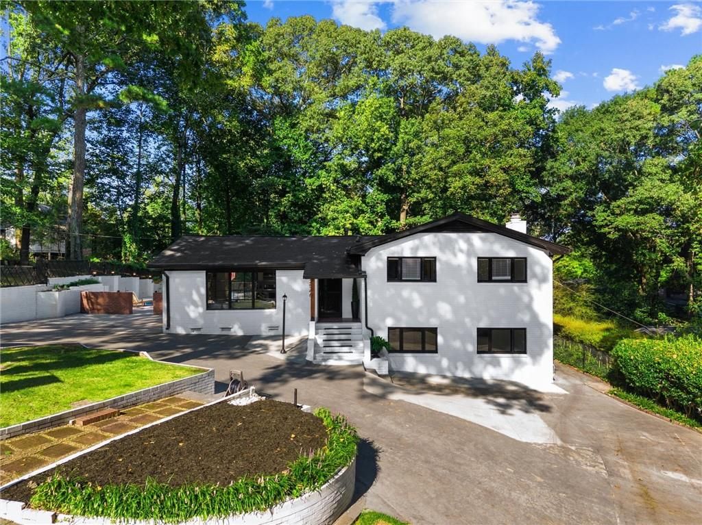 2546 Skyland Trail NE, Atlanta, GA 30319