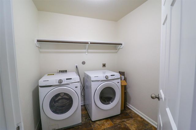 10638 Dawn Pine Forest Trail, Tomball, TX 77375