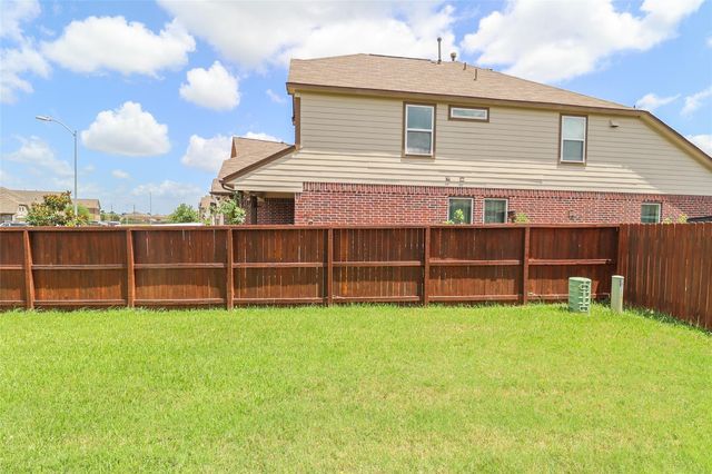 10638 Dawn Pine Forest Trail, Tomball, TX 77375