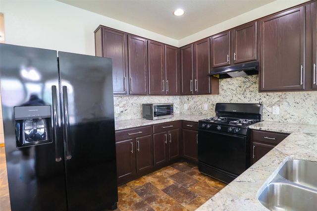 10638 Dawn Pine Forest Trail, Tomball, TX 77375