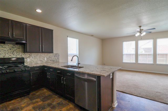 10638 Dawn Pine Forest Trail, Tomball, TX 77375