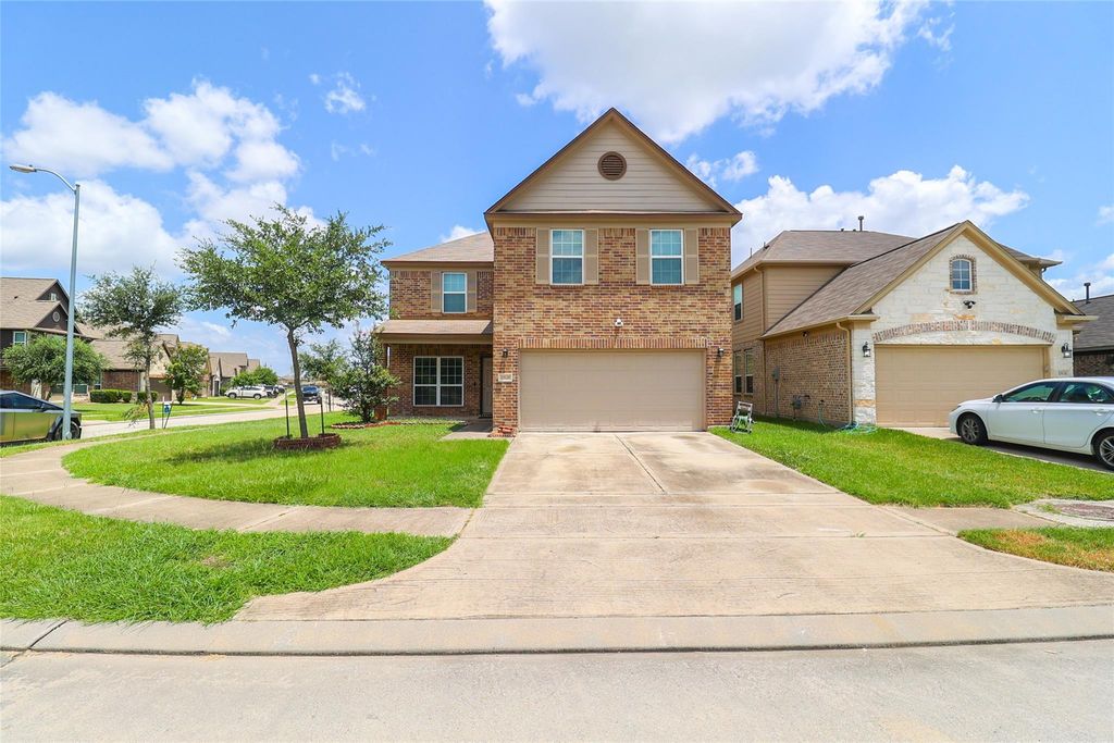 10638 Dawn Pine Forest Trail, Tomball, TX 77375