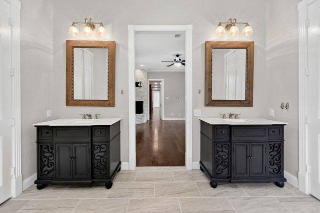 1201 Robbins Road, Athens, TX 75751
