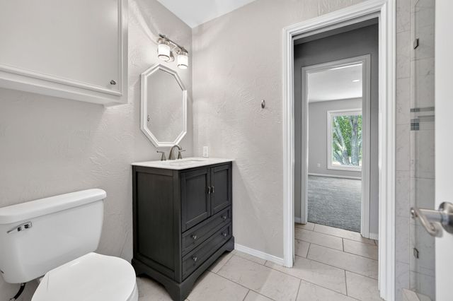 1201 Robbins Road, Athens, TX 75751