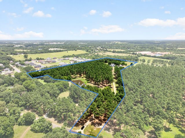 1201 Robbins Road, Athens, TX 75751