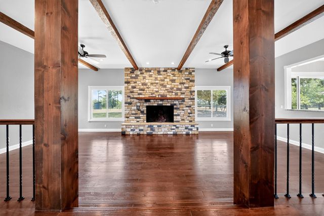 1201 Robbins Road, Athens, TX 75751