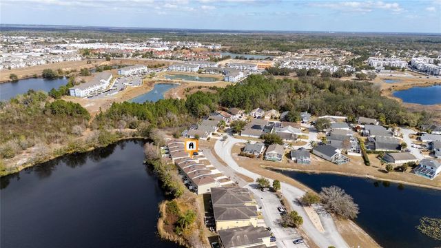 460 LAKE SHORE PARKWAY, Davenport, FL 33896
