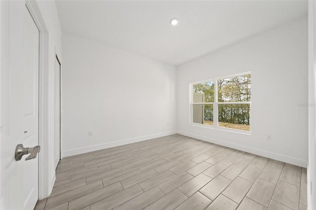 460 LAKE SHORE PARKWAY, Davenport, FL 33896