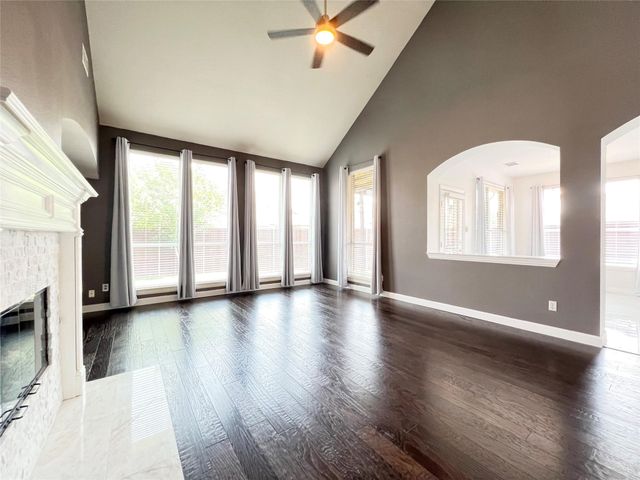 6902 Westover Drive, Rowlett, TX 75089