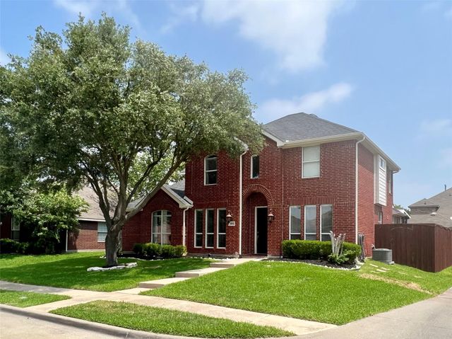 6902 Westover Drive, Rowlett, TX 75089