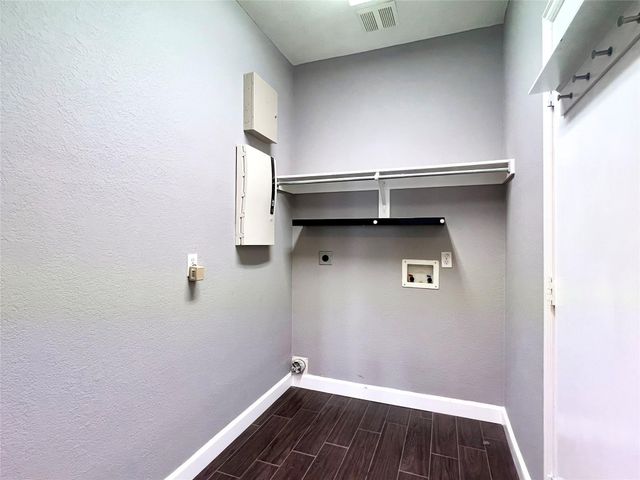 6902 Westover Drive, Rowlett, TX 75089