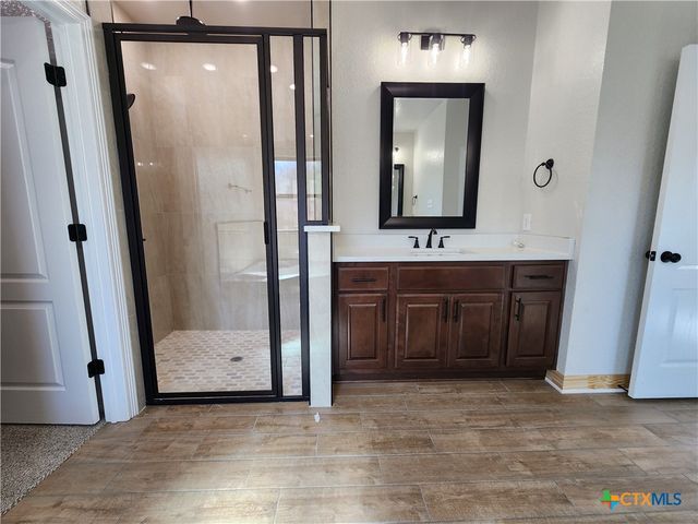 806 Eagle Heights Drive, Salado, TX 76571