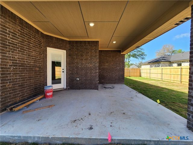 806 Eagle Heights Drive, Salado, TX 76571