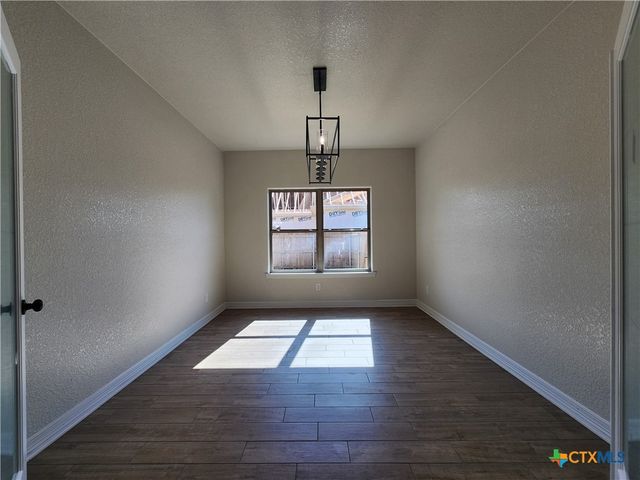 806 Eagle Heights Drive, Salado, TX 76571