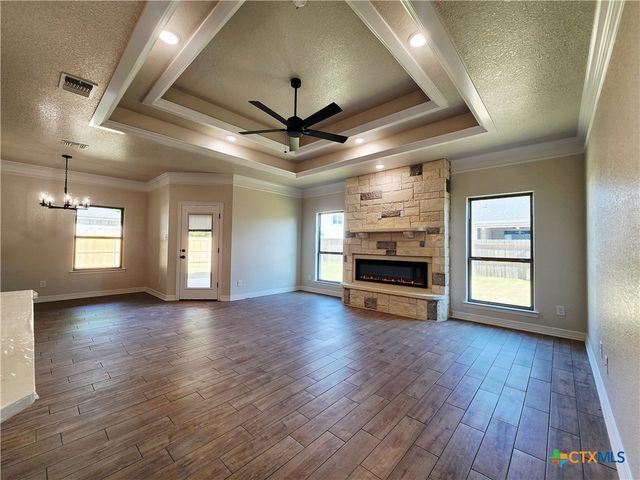 806 Eagle Heights Drive, Salado, TX 76571